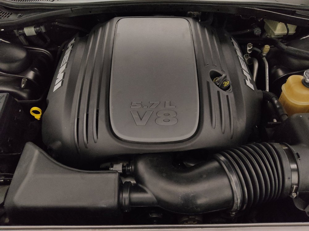 Used 2016 Dodge Challenger R/T Plus RWD image 30