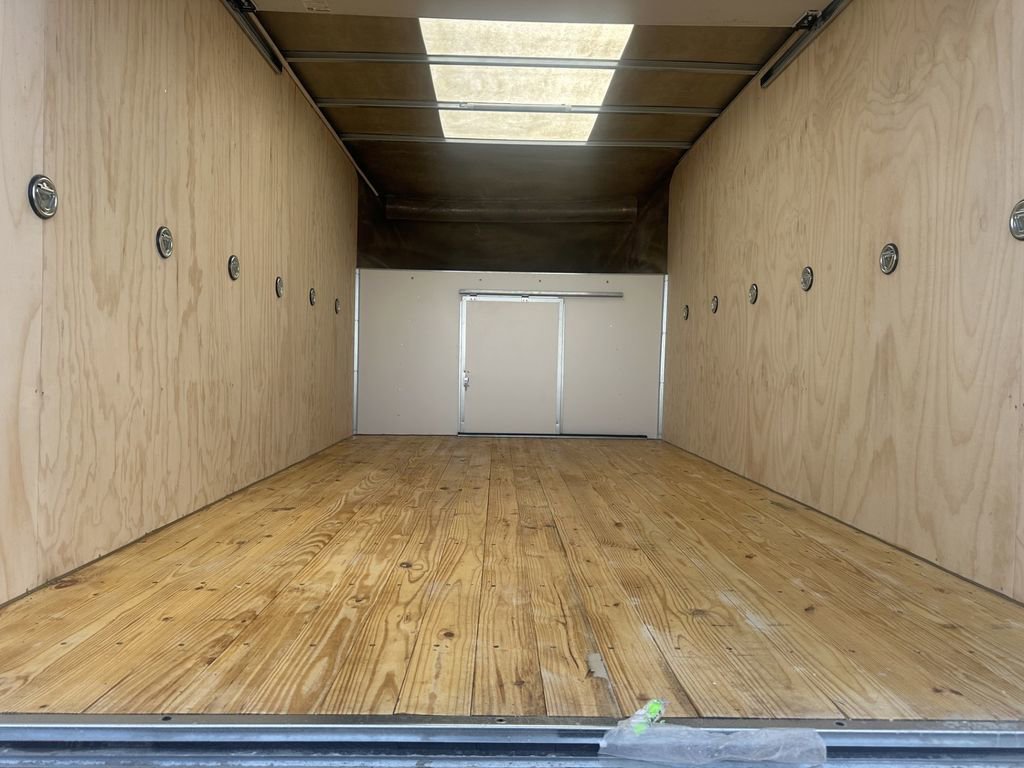 New 2025 Chevrolet Express 3500 w/ Power Convenience Package image 6