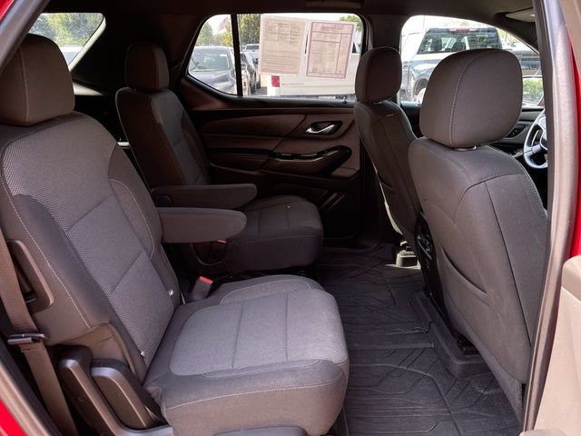 Used 2023 Chevrolet Traverse LT FWD image 26