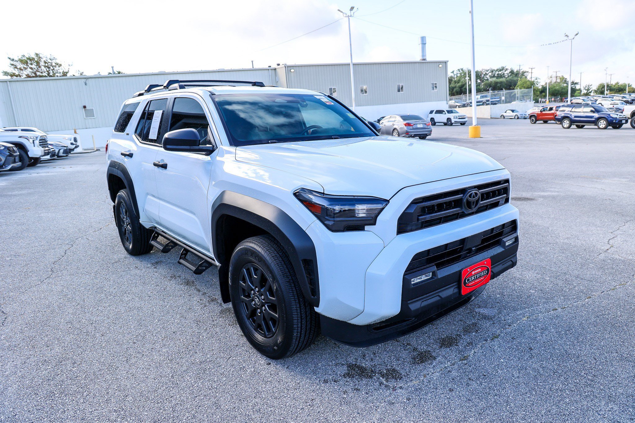 Certified 2025 Toyota 4Runner SR5 AWD/4WD image 5