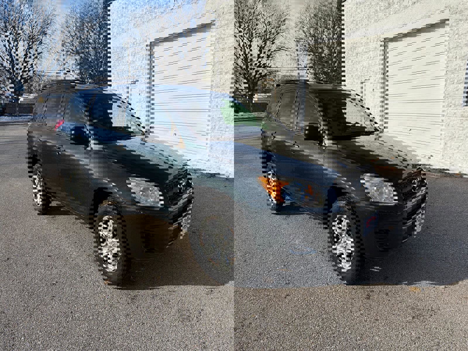 Used 2010 Toyota RAV4 2WD image 3