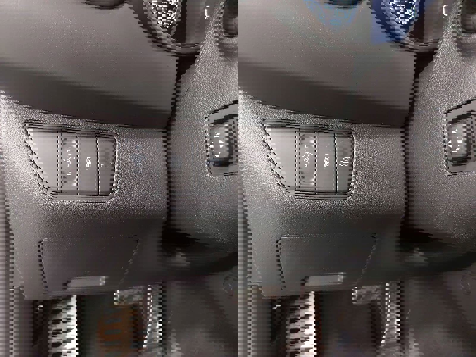 Used 2023 Genesis G70 2.0T w/ Sport Prestige Package image 26