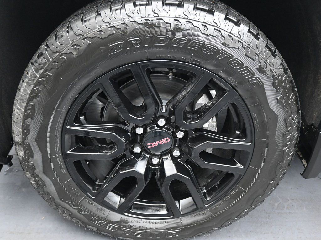 Used 2026 GMC Sierra 1500 Elevation image 39