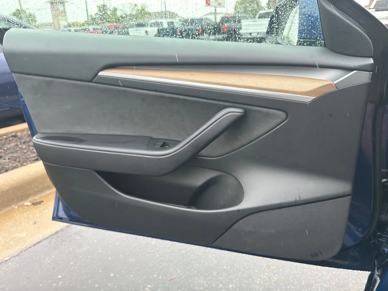 Used 2023 Tesla Model 3 Long Range AWD/4WD image 29
