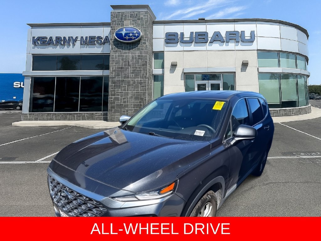 Used 2020 Hyundai Santa Fe SE AWD/4WD image 1