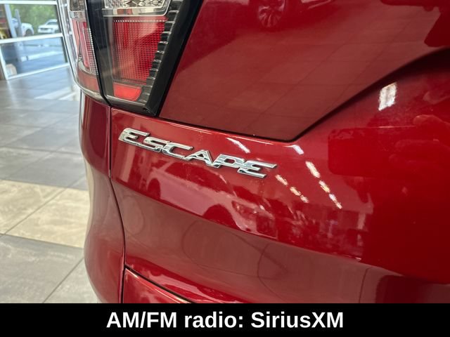 Used 2017 Ford Escape Titanium AWD/4WD image 7