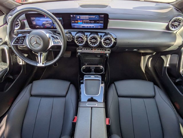 Used 2025 Mercedes-Benz CLA 250 4MATIC image 14