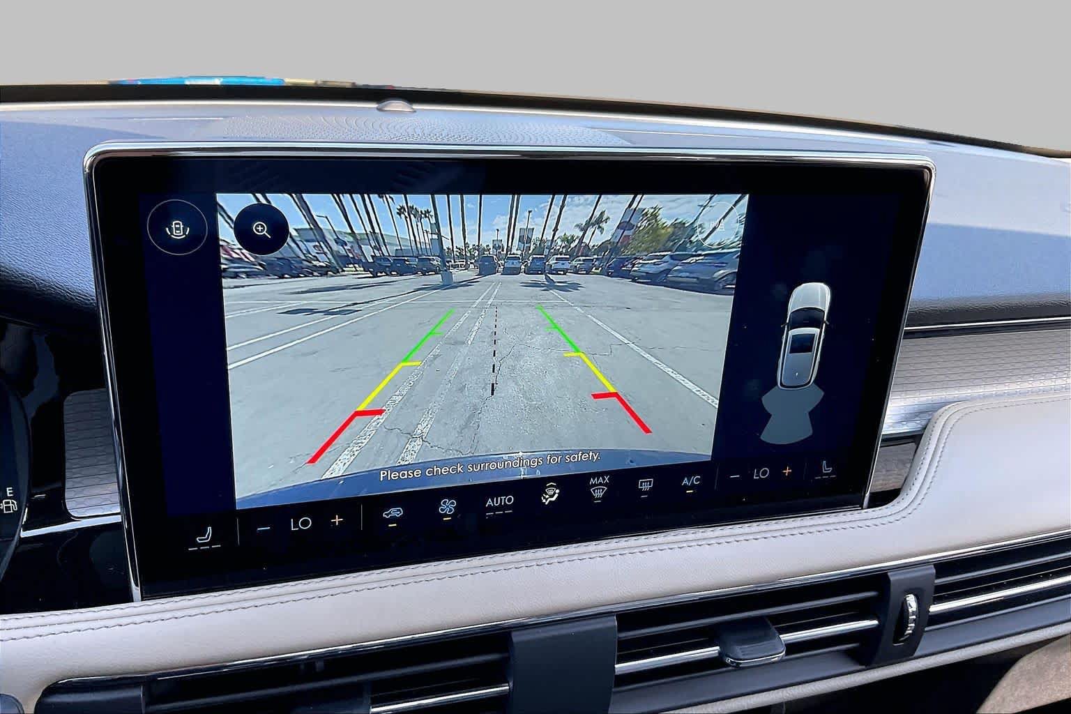 Used 2025 Lincoln Corsair FWD image 24