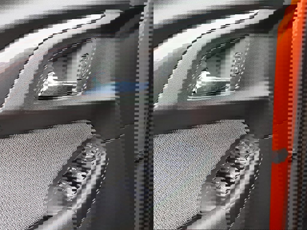 Used 2022 Chevrolet TrailBlazer LT w/ Driver Confidence Package image 22