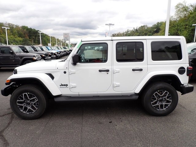 New 2026 Jeep Wrangler Sahara image 2