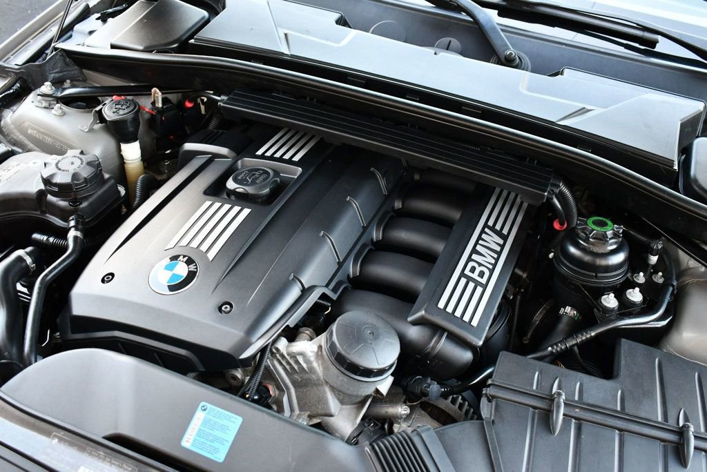 Used 2011 BMW 128i Convertible image 71