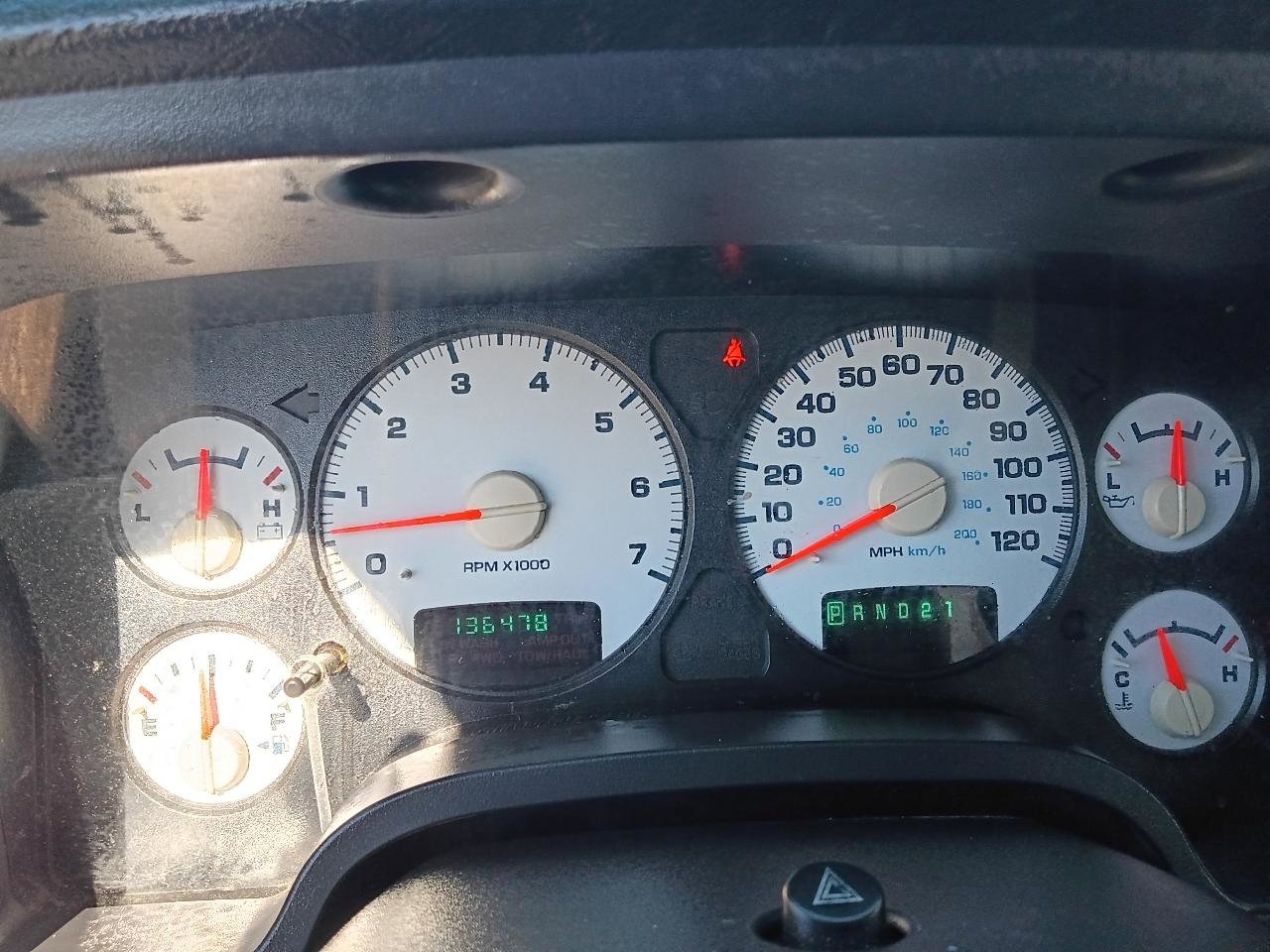 Used 2004 Dodge Ram 1500 Truck SLT image 14