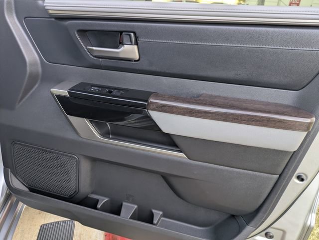 Used 2024 Toyota Tundra Limited image 33