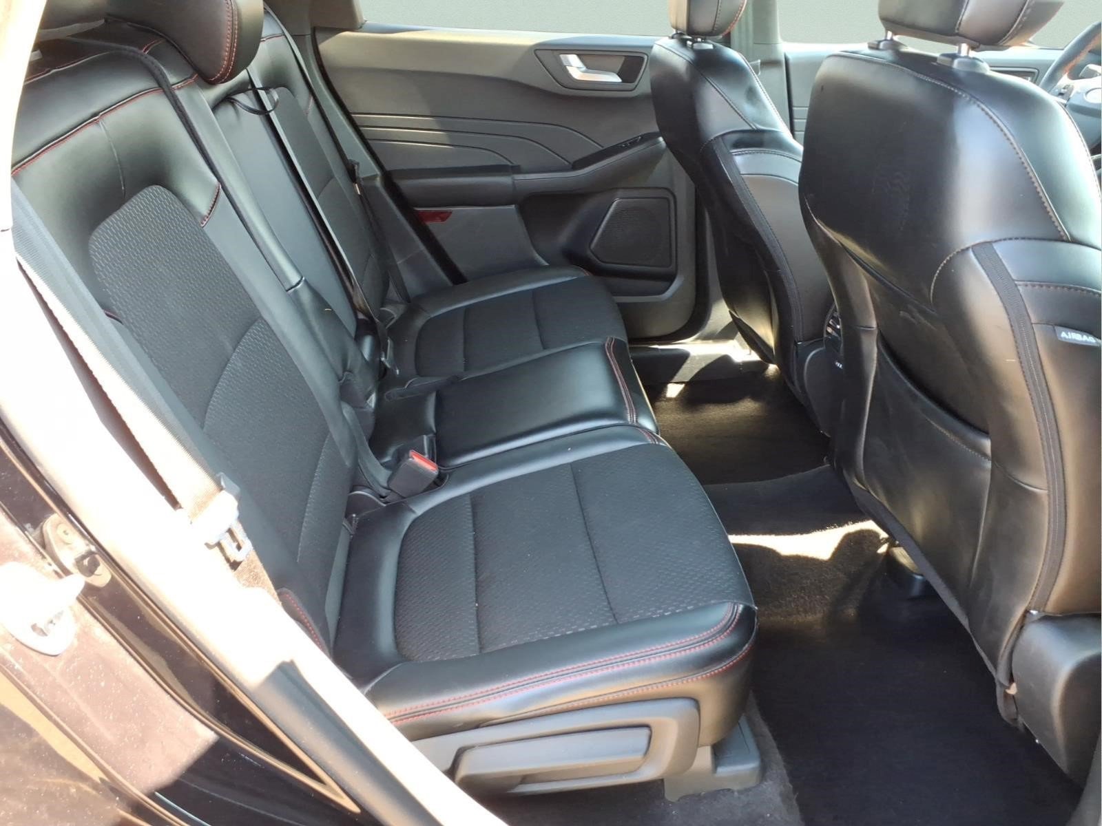 Used 2025 Ford Escape ST-Line AWD/4WD image 26
