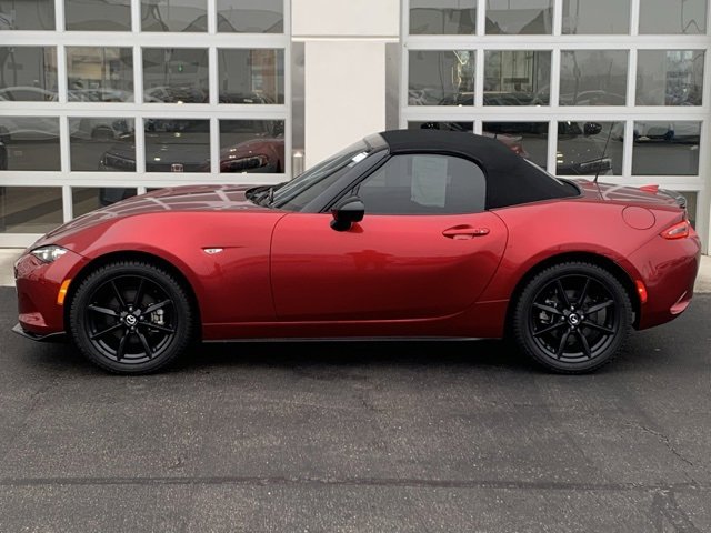 Used 2023 MAZDA MX-5 Miata Club video 2