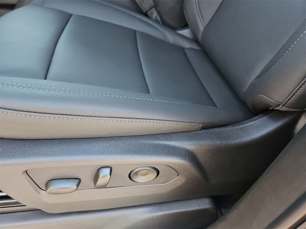 New 2025 GMC Sierra 2500 SLT w/ Texas SLT Premium Package image 22