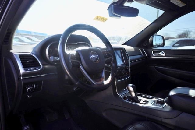 Used 2018 Jeep Grand Cherokee Limited image 19
