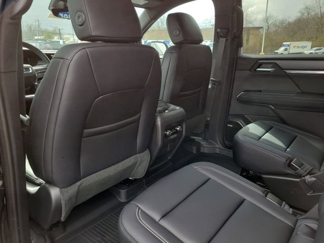 New 2026 GMC Acadia Elevation w/ Black Edition image 13