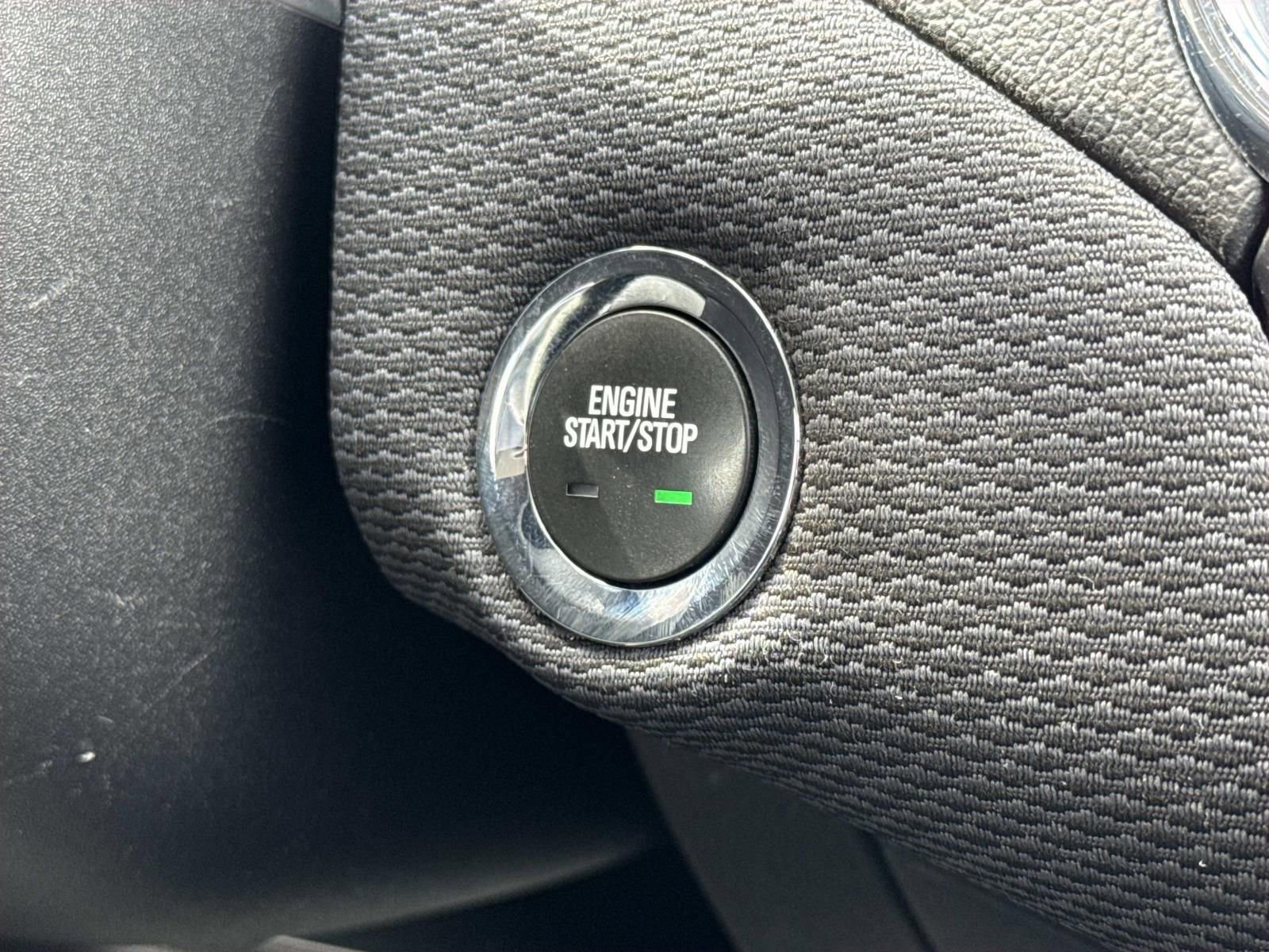 Used 2018 Chevrolet Cruze LT w/ Convenience Package image 20