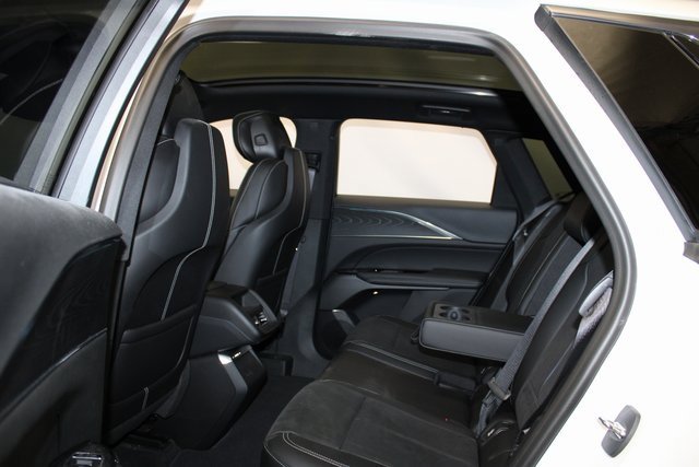 Certified 2024 Cadillac Lyriq Sport image 10