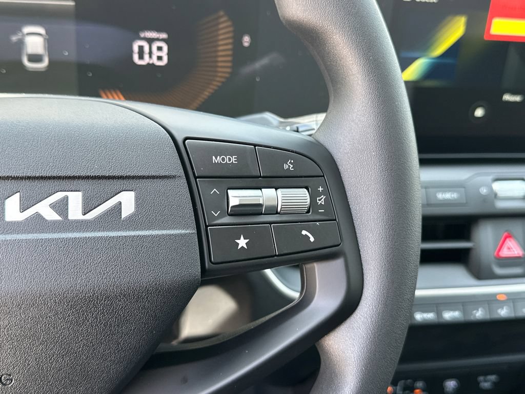 New 2026 Kia K4 FWD image 22