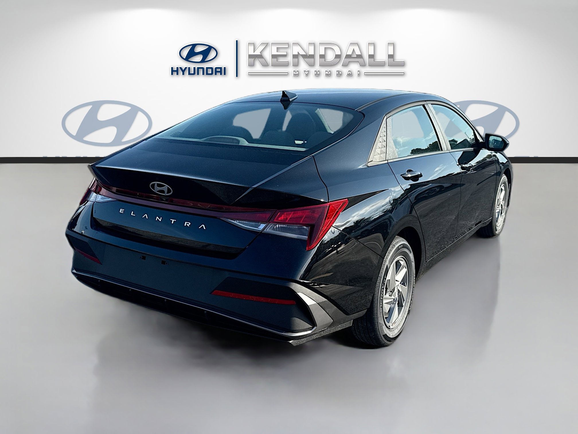 New 2026 Hyundai Elantra SE image 6
