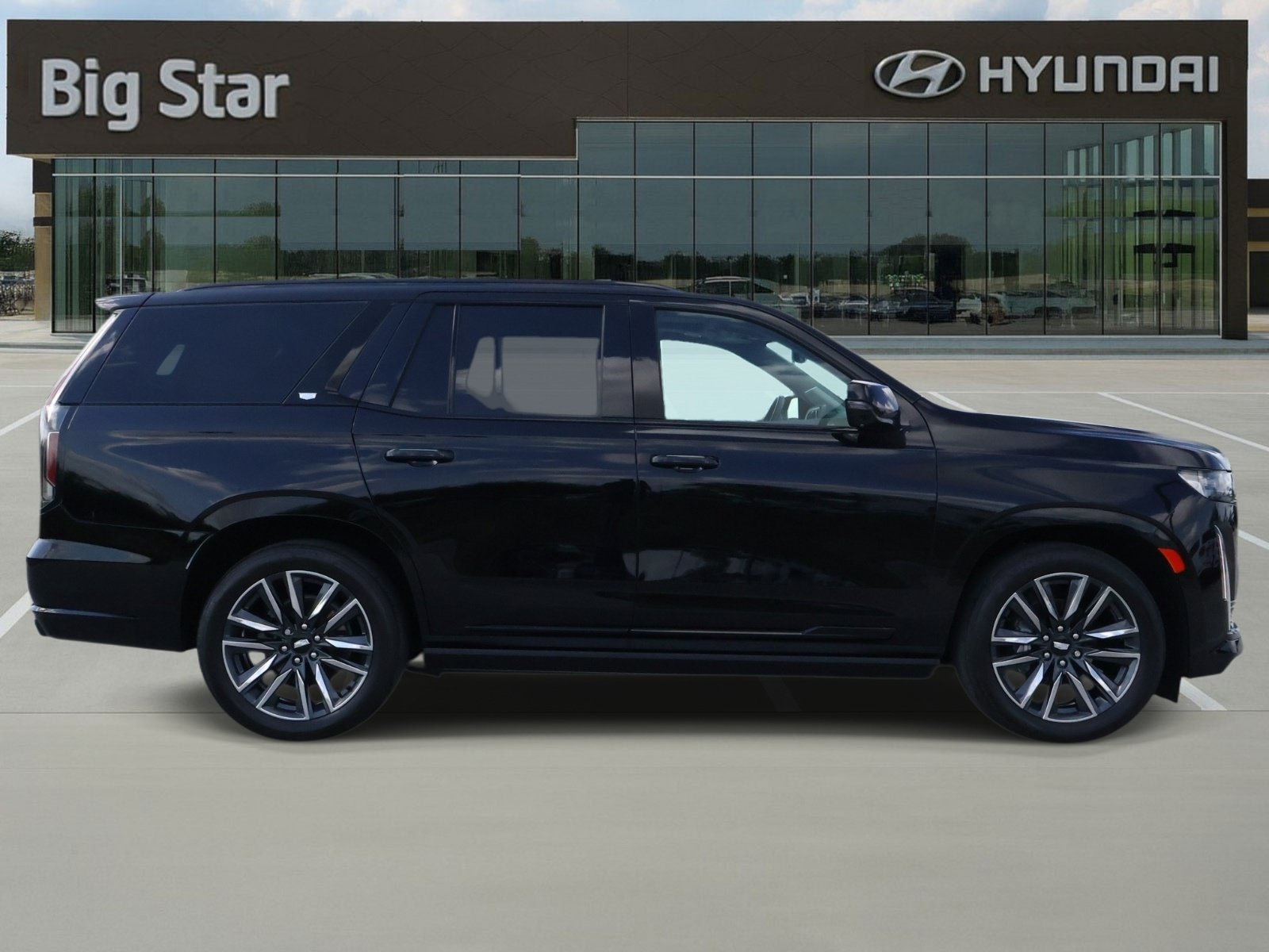 Used 2023 Cadillac Escalade Sport Platinum AWD/4WD image 5