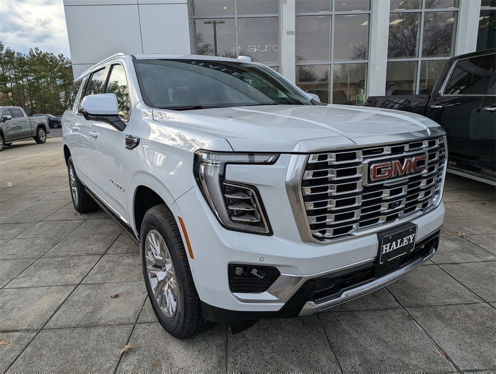 New 2026 GMC Yukon XL Denali w/ Sun & Power Step Package image 2