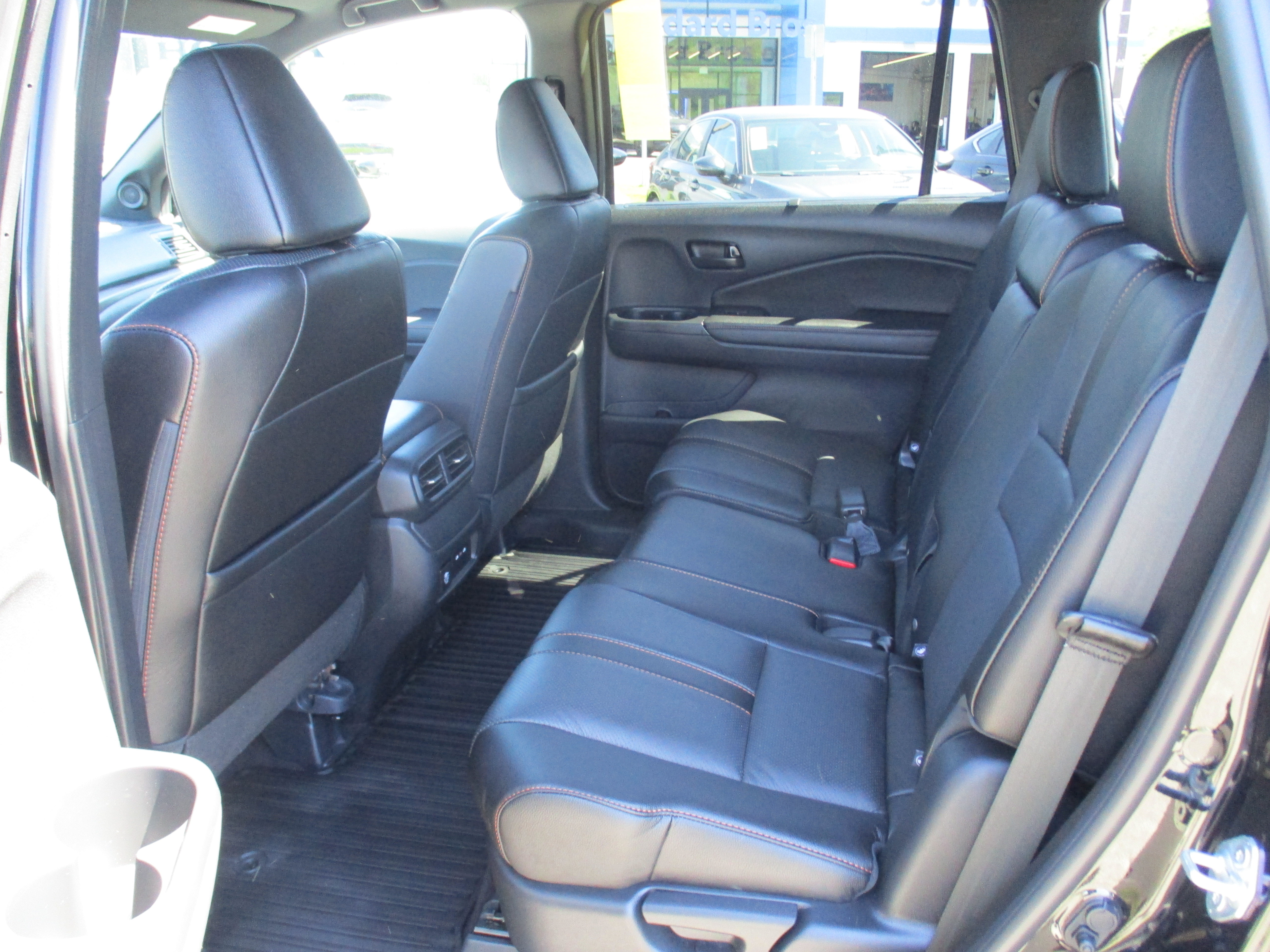 Certified 2025 Honda Passport TrailSport image 13