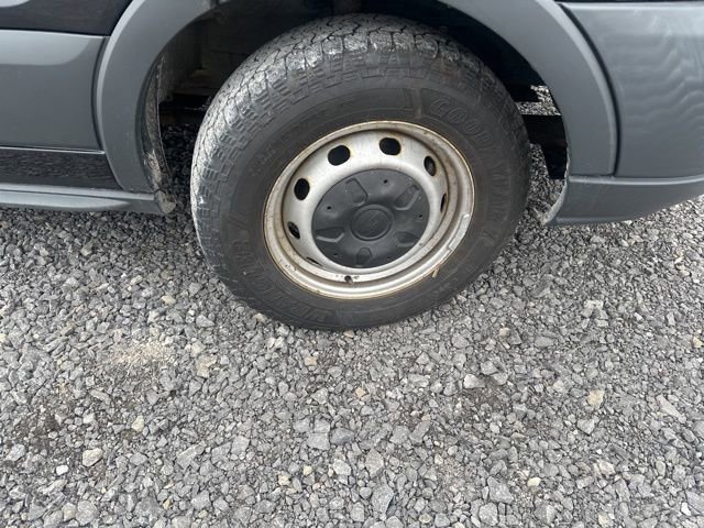 Used 2018 Ford Transit 150 XL RWD image 9