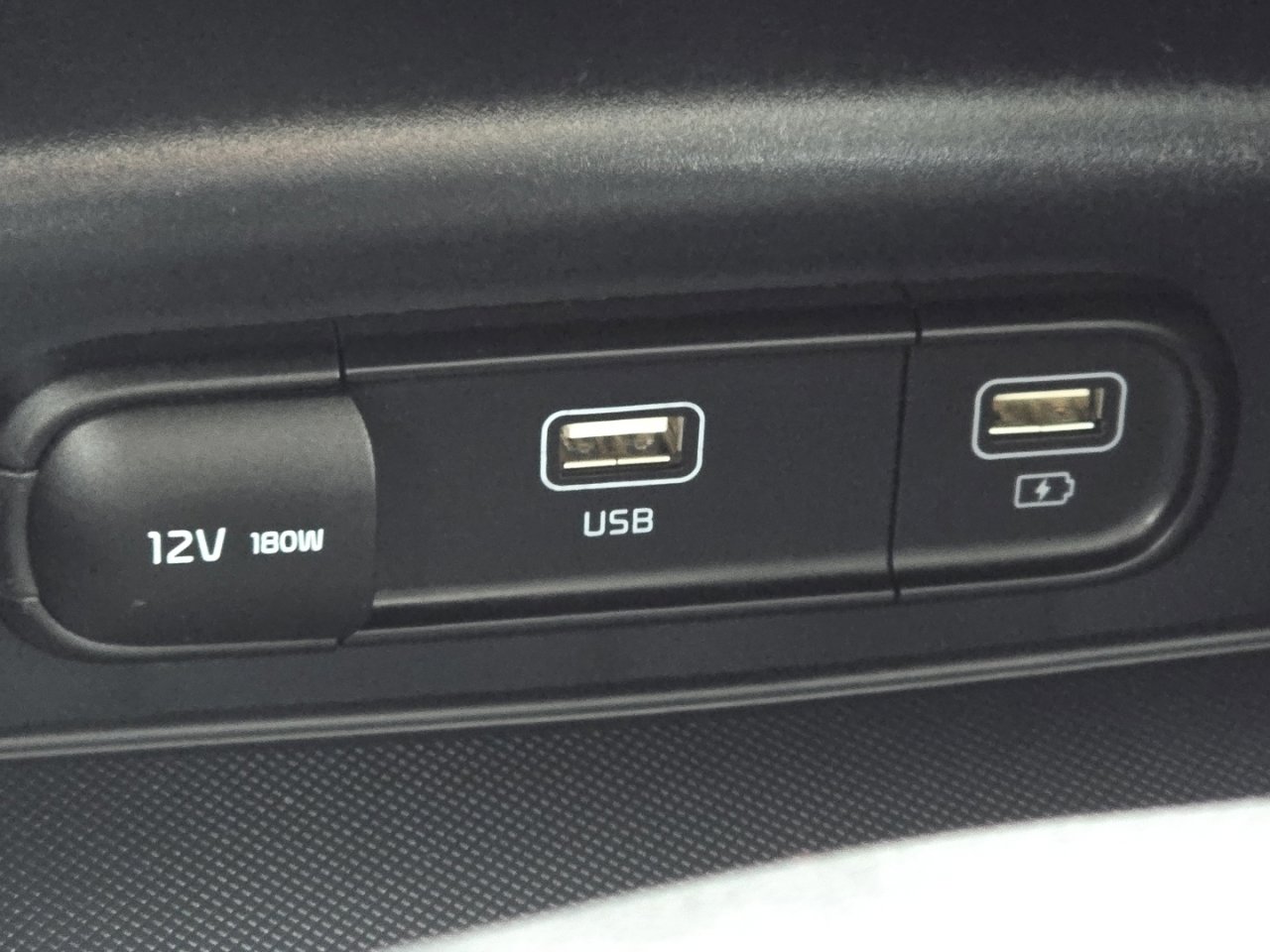 Used 2023 Kia K5 EX image 9