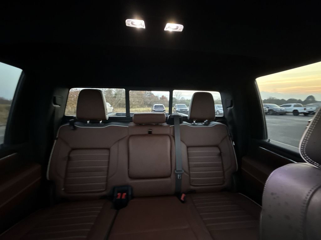 Certified 2024 GMC Sierra 2500 Denali Ultimate image 28