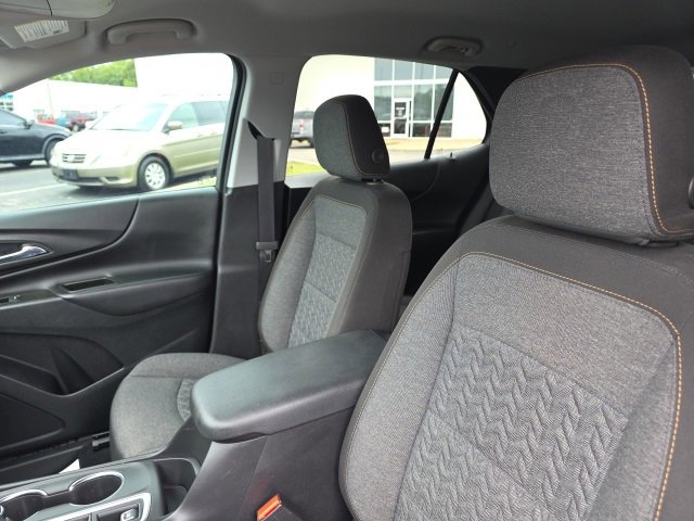 Used 2023 Chevrolet Equinox LT image 9