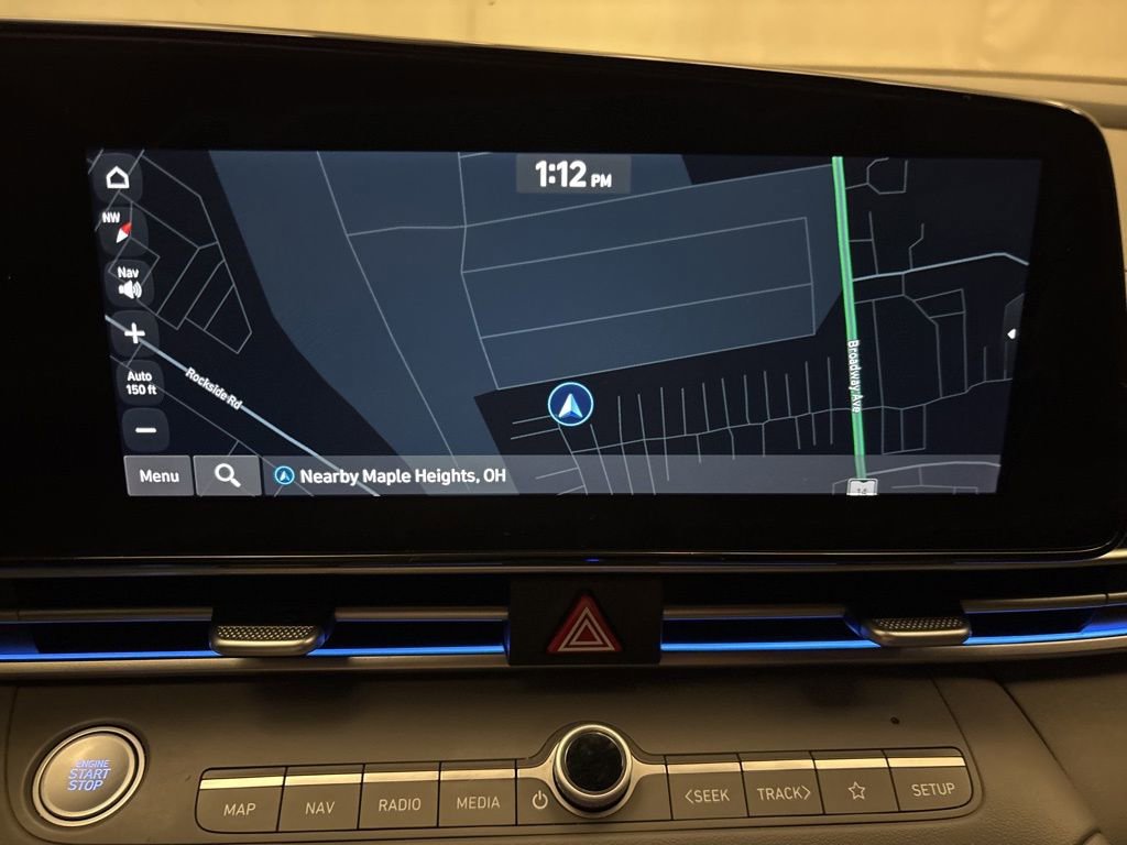 Used 2024 Hyundai Elantra SEL w/ Convenience Package image 18