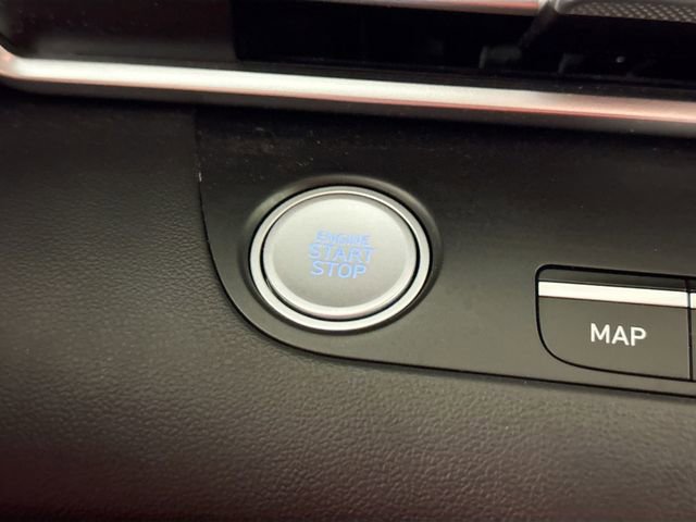 Used 2023 Hyundai Elantra SEL w/ Convenience Package FWD image 28