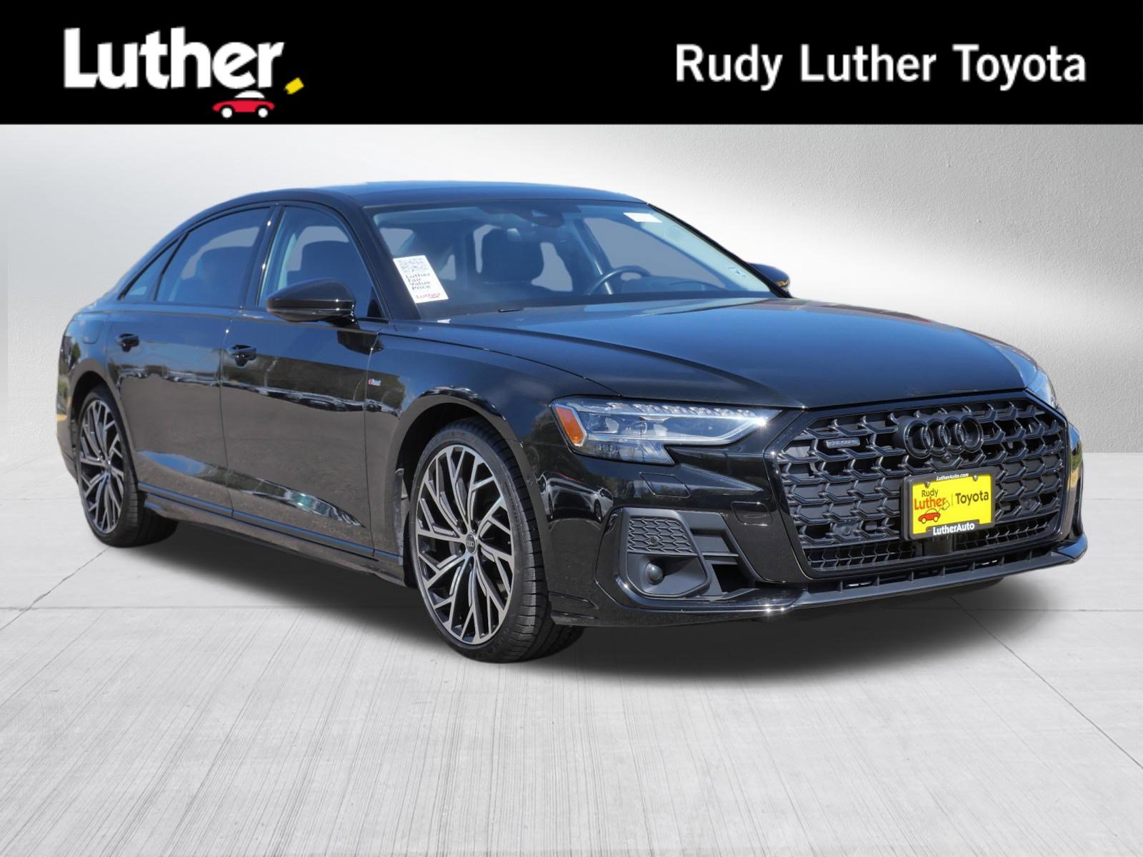 Used 2023 Audi A8 L 3.0T AWD/4WD video 1