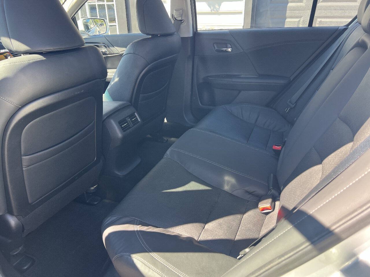 Used 2013 Honda Accord EX-L image 5