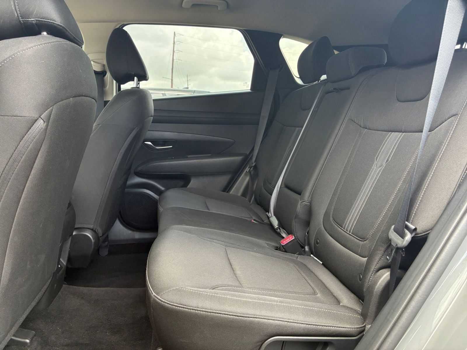 Used 2025 Hyundai Tucson SEL AWD/4WD image 23
