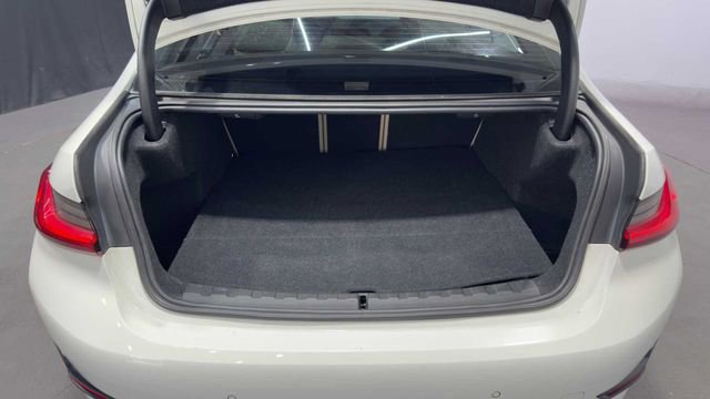 Used 2019 BMW 330i Sedan w/ Premium Package RWD image 33