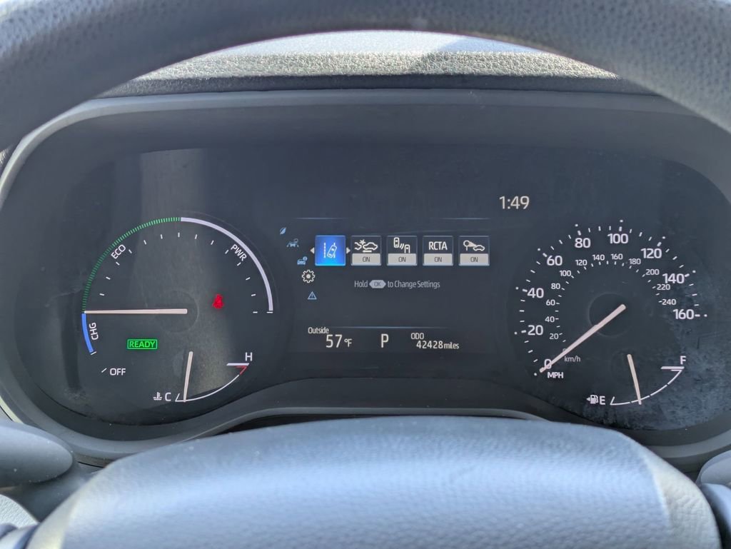 Used 2025 Toyota Sienna LE image 16