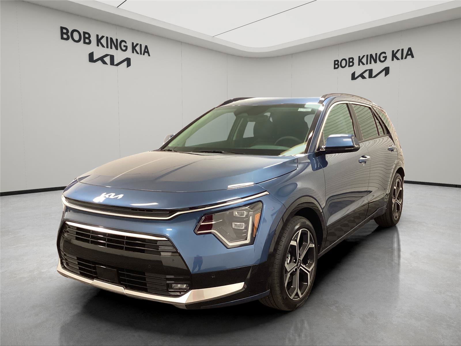 New 2026 Kia Niro SX Touring