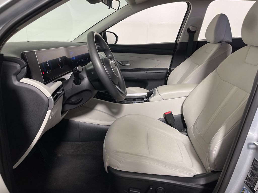 Certified 2025 Hyundai Tucson SEL AWD/4WD image 12