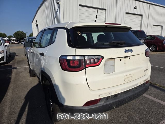 Used 2018 Jeep Compass Sport FWD image 2
