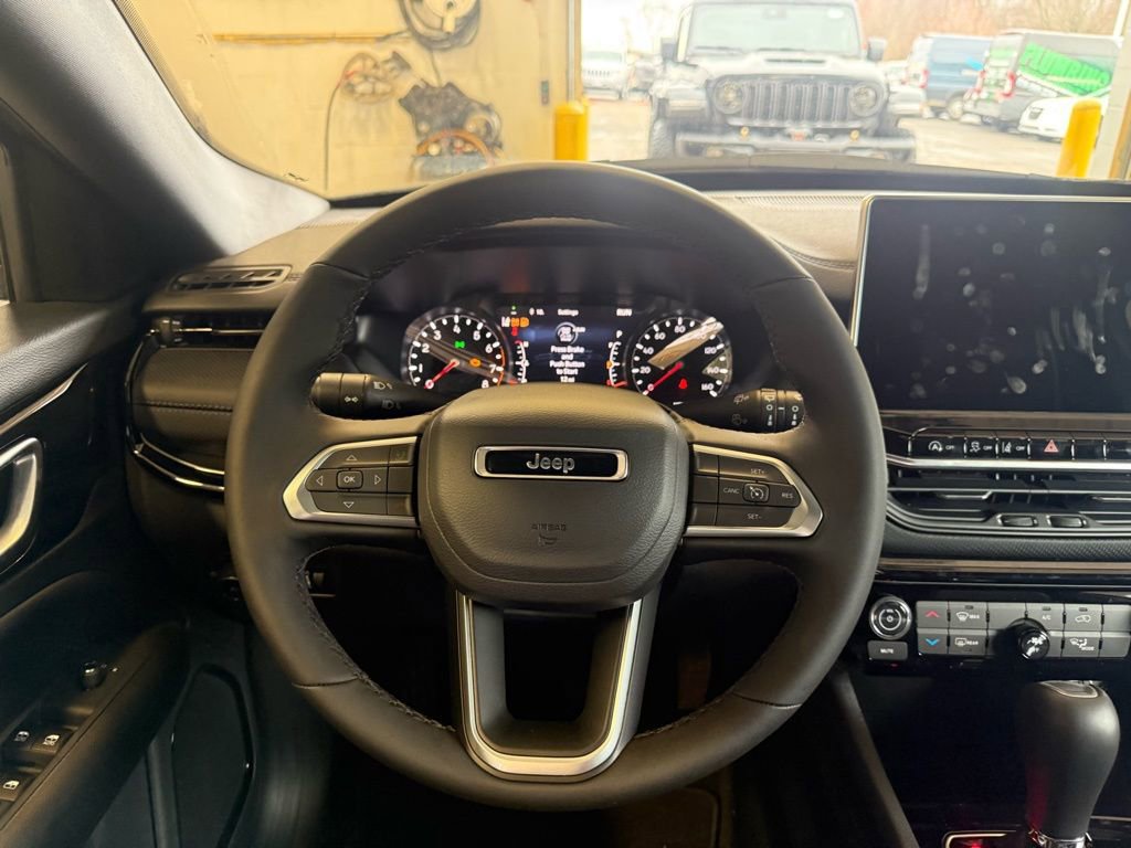 New 2026 Jeep Compass Latitude AWD/4WD image 13
