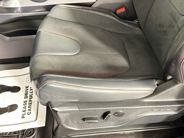 Used 2025 Ford F150 Raptor w/ Equipment Group 803A Raptor R image 21