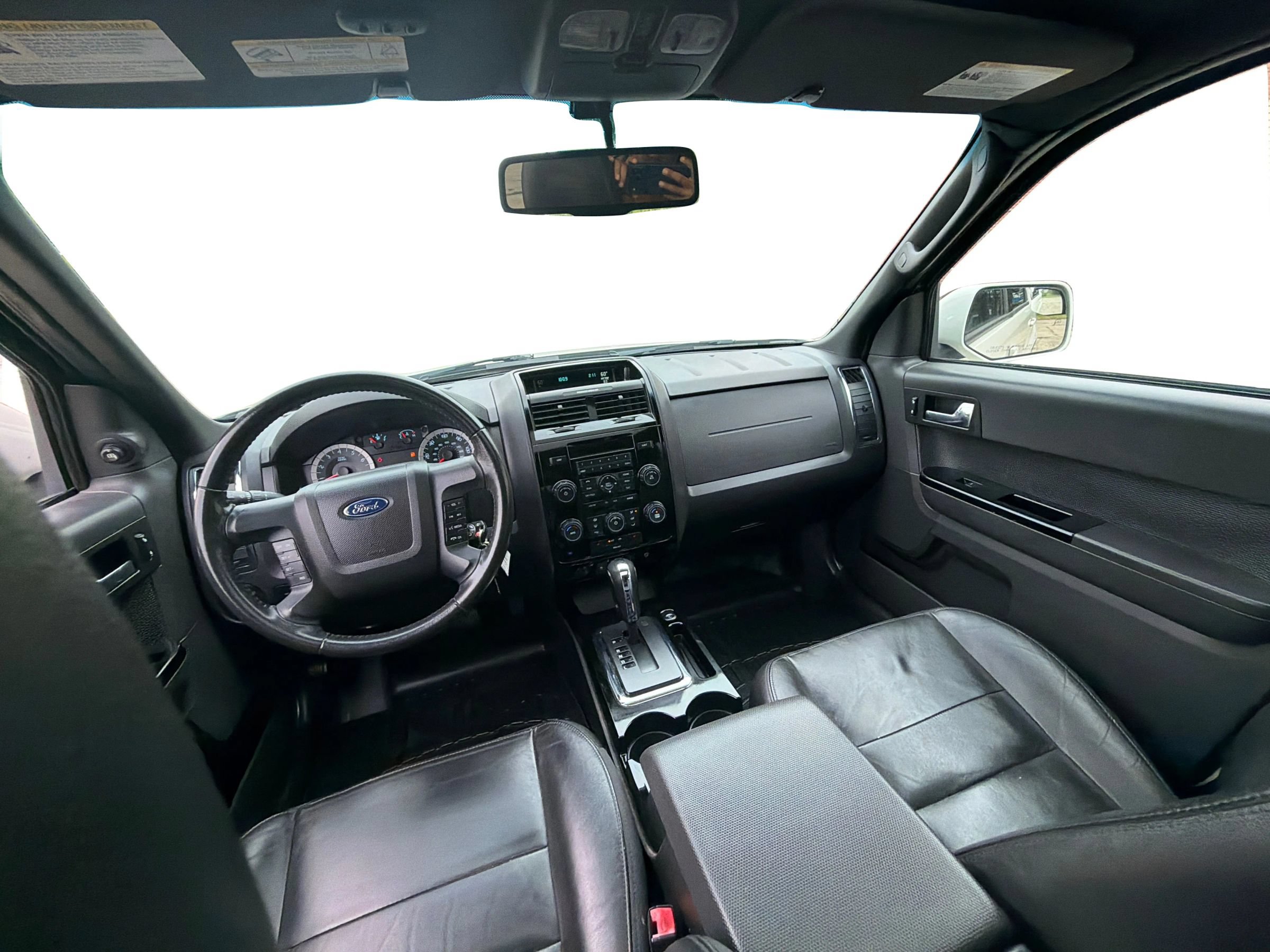 Used 2010 Ford Escape Limited FWD image 23