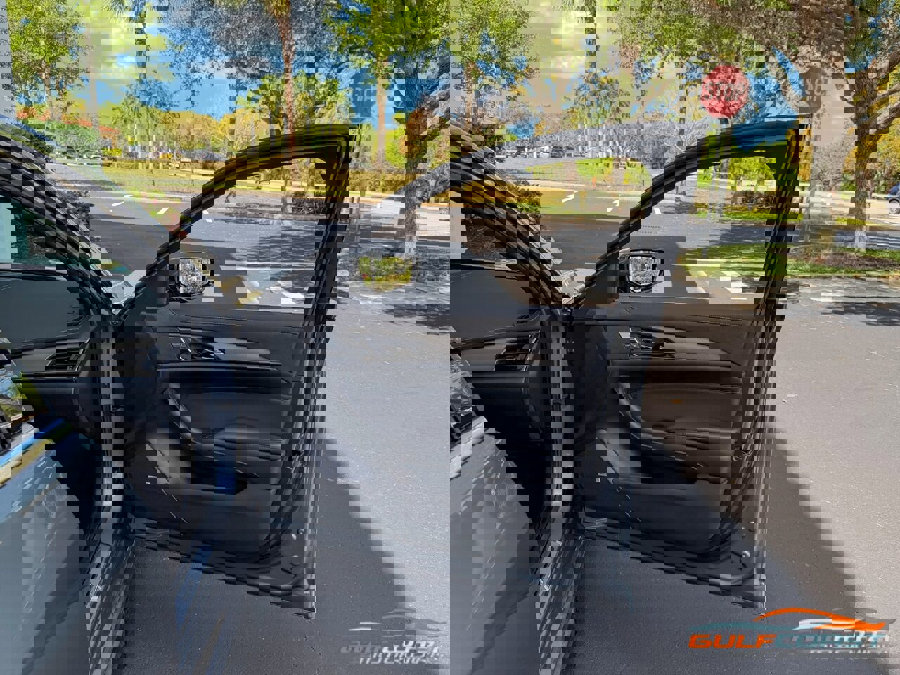 Used 2019 Cadillac CTS V w/ Luxury Package image 40