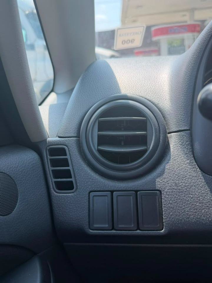 Used 2012 Suzuki SX4 LE FWD image 27