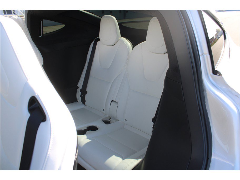Used 2018 Tesla Model X 75D AWD/4WD image 13