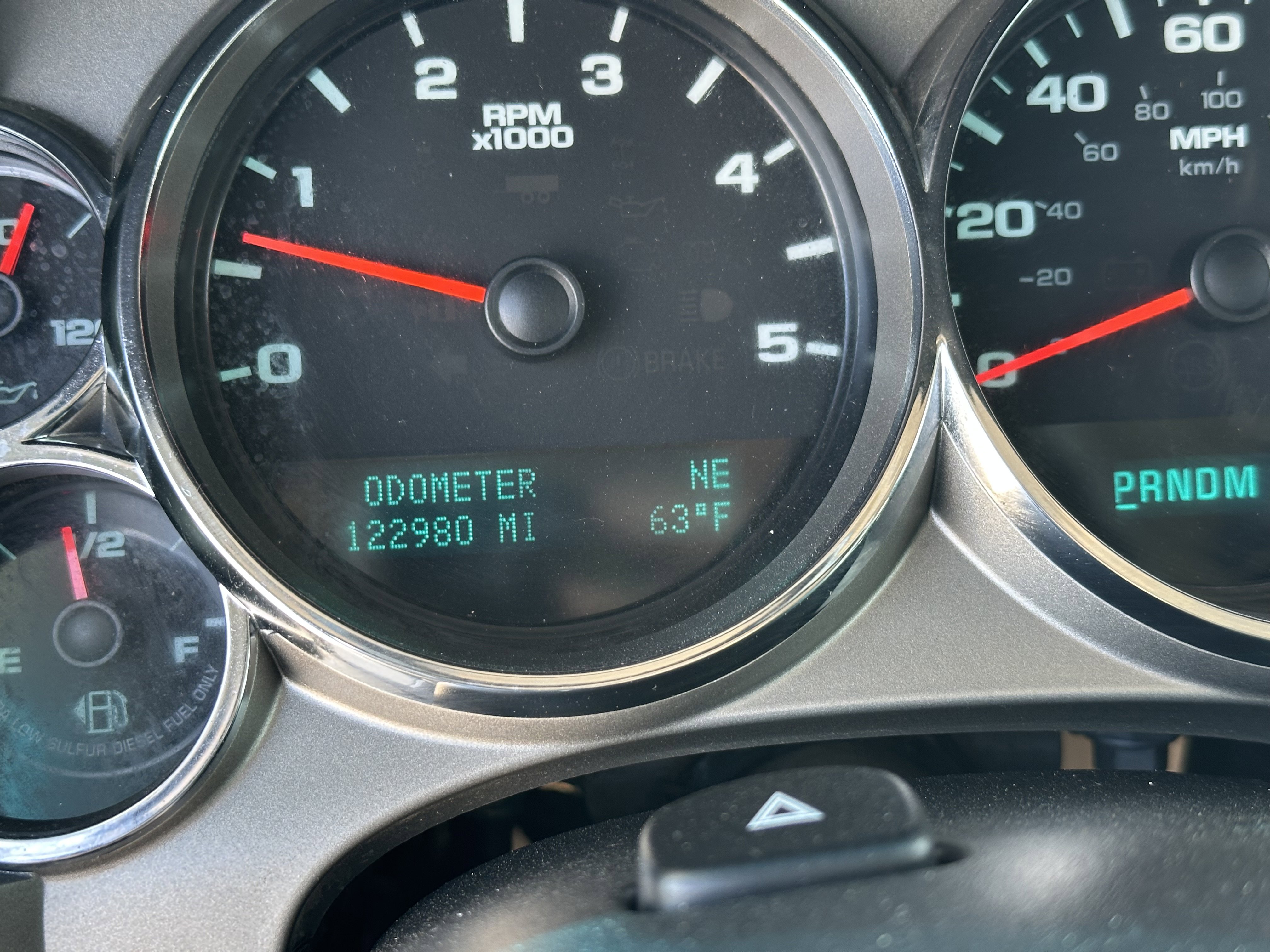 Used 2014 Chevrolet Silverado 2500 LT w/ Custom Sport Truck Package AWD/4WD image 9